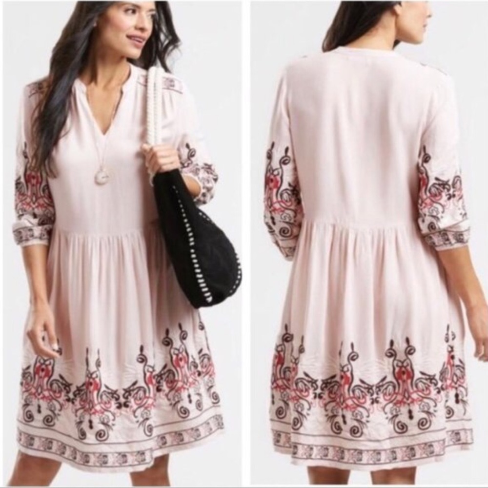🌎🌍🌏 WORLD MARKET pink Embroidered Boho Peasant Midi Boho Dress v-neck pockets